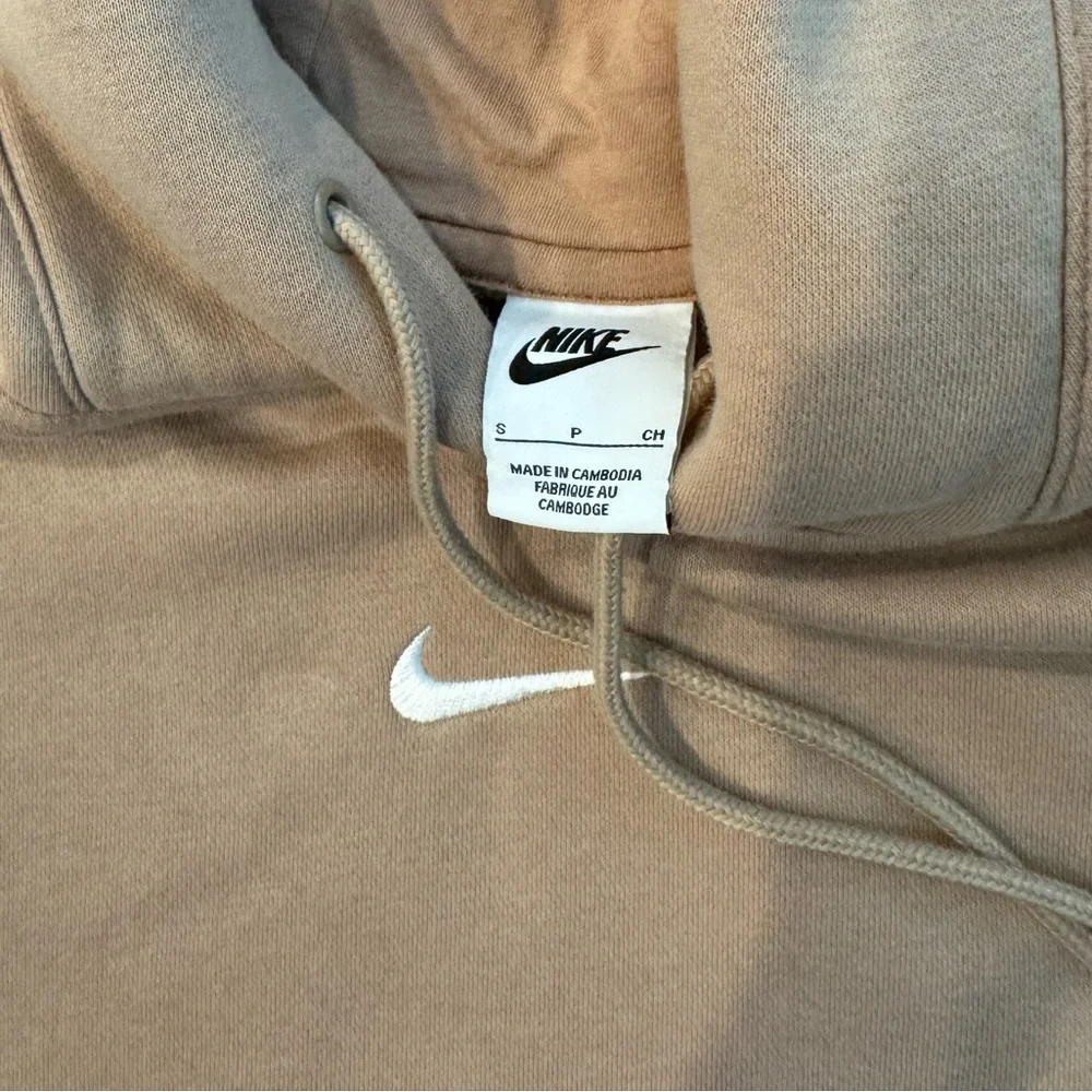 Nike Sportswear Phoenix Fleece Oversized Hoodie Sweatshirt Tan Center Swoosh